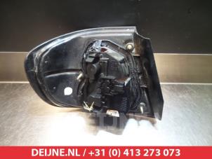 Nissan Primera Achterlicht rechts O299227 foto 2