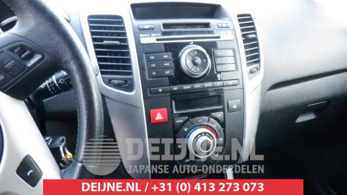 Kia Venga Kachel Bedieningspaneel O305840