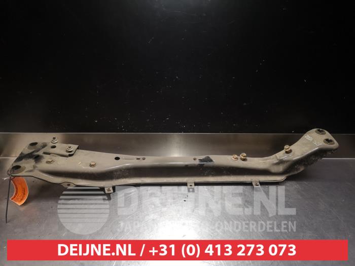 Nissan Almera Motorbalken O350404
