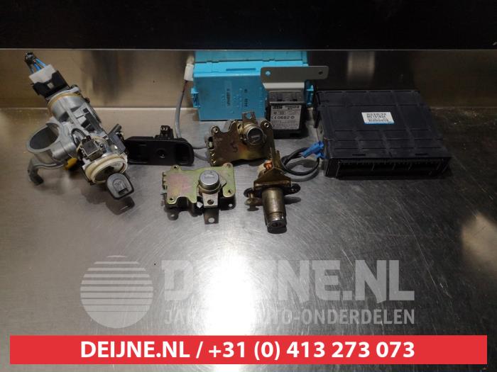 Mitsubishi Pajero Kontaktslot+Sleutel O335592