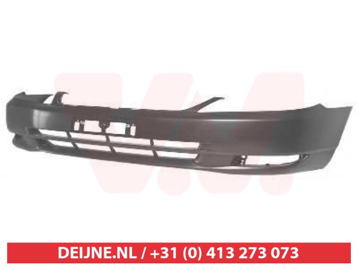Toyota Corolla Front bumper O9990000379
