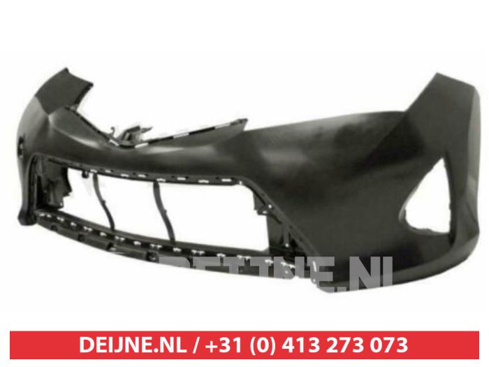 Toyota Auris Front bumper O9990000404