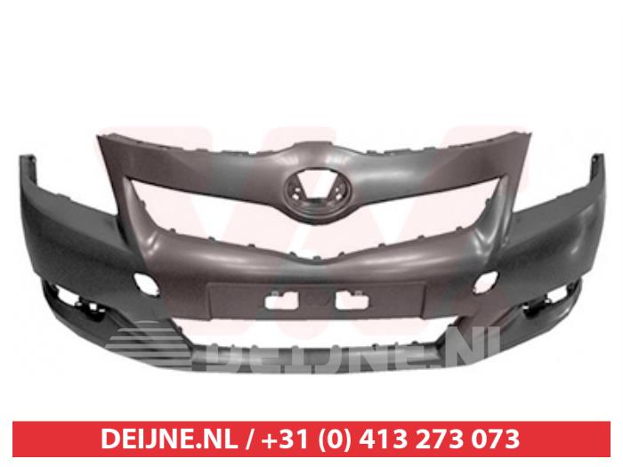 Toyota Verso Front bumper O9990000424