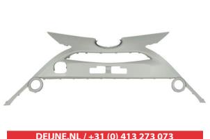 Nieuwe Bumperdeel midden-voor Toyota Aygo Prijs € 80,47 Inclusief btw aangeboden door V.Deijne Jap.Auto-onderdelen BV