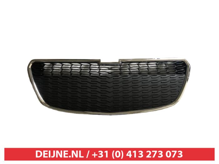 Chevrolet Spark Grill O9990000813