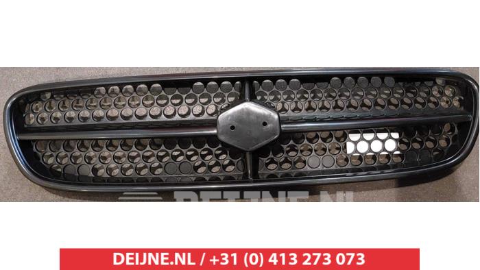 Suzuki Baleno Grille O9990001030