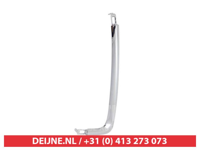 Mitsubishi ASX Grille strip O9990001123