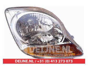 Nieuwe Koplamp rechts Chevrolet Matiz Prijs € 96,11 Inclusief btw aangeboden door V.Deijne Jap.Auto-onderdelen BV