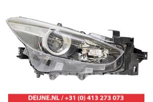 Nieuwe Rechter Koplamp Mazda 3 Prijs € 266,72 Inclusief btw aangeboden door V.Deijne Jap.Auto-onderdelen BV
