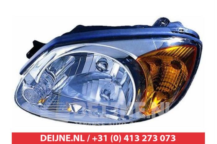 Hyundai Accent Headlight, right O9990001948