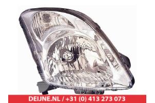 Nieuwe Rechter Koplamp Suzuki Swift Prijs € 75,14 Inclusief btw aangeboden door V.Deijne Jap.Auto-onderdelen BV