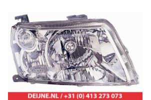 Nieuwe Koplamp rechts Suzuki Grand Vitara Prijs € 95,00 Inclusief btw aangeboden door V.Deijne Jap.Auto-onderdelen BV
