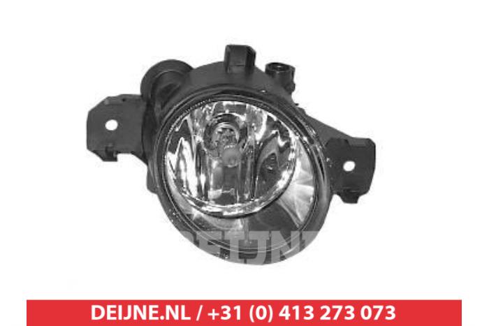 Nissan Qashqai Nebelscheinwerfer rechts vorne O9990002543