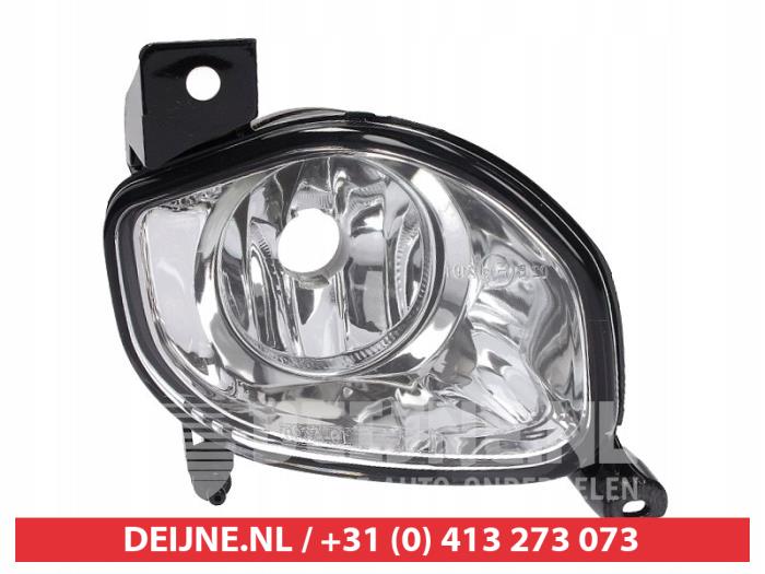 Toyota Avensis Nebelscheinwerfer rechts vorne O9990002608