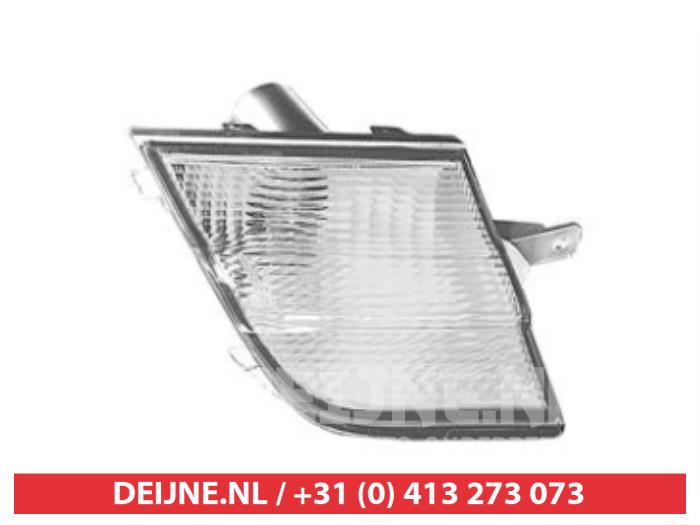 Nissan Micra Richtingaanwijzer rechts O9990002807