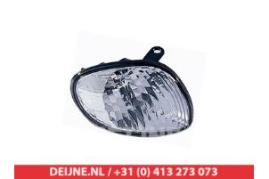 Nieuwe Pinker rechts Toyota Corolla Prijs € 9,99 Inclusief btw aangeboden door V.Deijne Jap.Auto-onderdelen BV