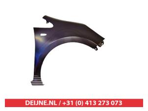 Nieuwe Voorscherm rechts Kia Rio Prijs € 136,85 Inclusief btw aangeboden door V.Deijne Jap.Auto-onderdelen BV