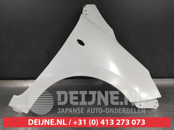 Suzuki Celerio Scherm rechts-voor O9990003572