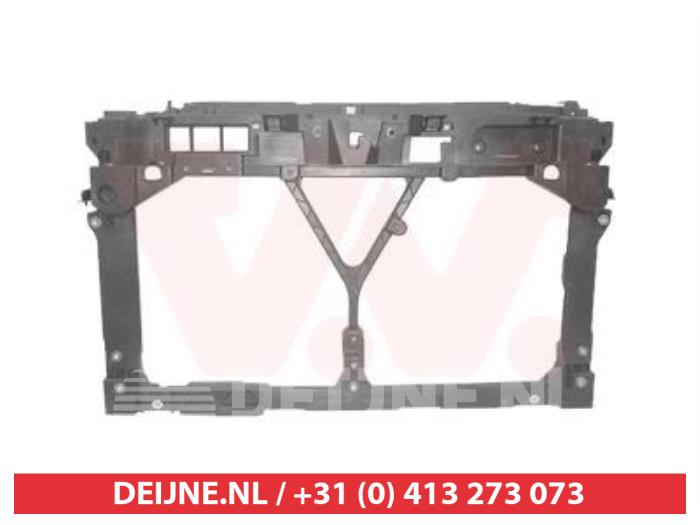 Nieuwe Frontpaneel Mazda 5 Prijs € 92,48 Inclusief btw aangeboden door V.Deijne Jap.Auto-onderdelen BV