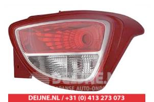 Nieuwe Achterlicht rechts Hyundai I10 Prijs € 118,34 Inclusief btw aangeboden door V.Deijne Jap.Auto-onderdelen BV