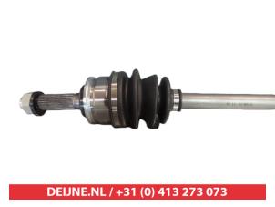 Suzuki Alto Aandrijfas links-voor O9990005249 foto 3