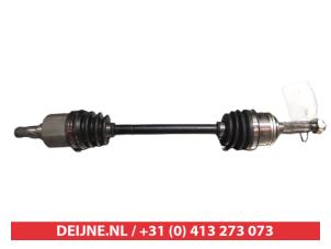 Suzuki Alto Aandrijfas links-voor O9990005250 foto 3