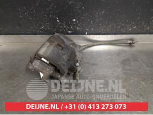 Nissan Pulsar Bremszange links vorne O394432 foto 2