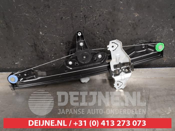 Nissan Qashqai Ruitmechaniek 4Deurs rechts-voor O394594