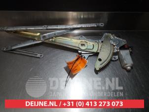 Daihatsu Move Ruitmechaniek 4Deurs links-achter O290805 foto 2