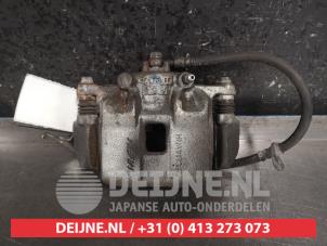 Gebruikte Remklauw (Tang) links-voor Honda Jazz (GE6/GE8/GG/GP) 1.4 VTEC 16V Prijs € 35,00 Margeregeling aangeboden door V.Deijne Jap.Auto-onderdelen BV