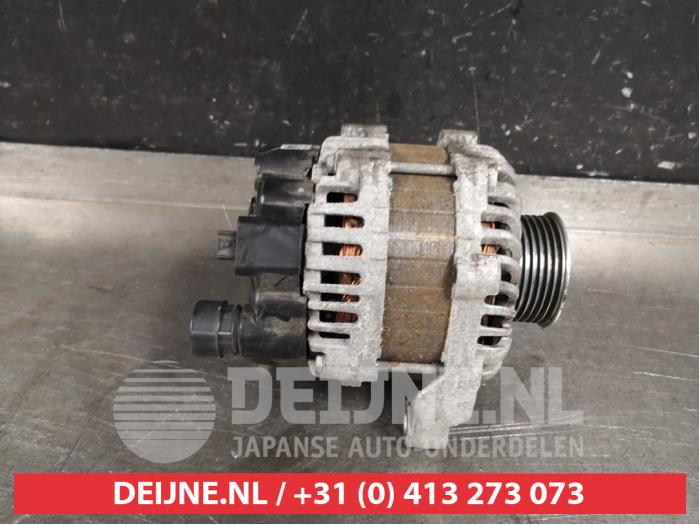 Gebruikte Dynamo Honda Jazz (GK/GP) 1.3 -i-VTEC 16V Prijs € 50,00 Margeregeling aangeboden door V.Deijne Jap.Auto-onderdelen BV