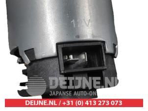 Nissan X-Trail Kachel Ventilatiemotor O9990006726 foto 4