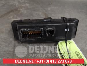 Nissan Qashqai Combischakelaar ramen O394916 foto 2