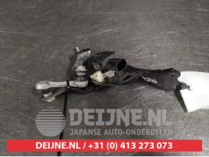 Suzuki Swift Xenon Höhenregler O395108 foto 2