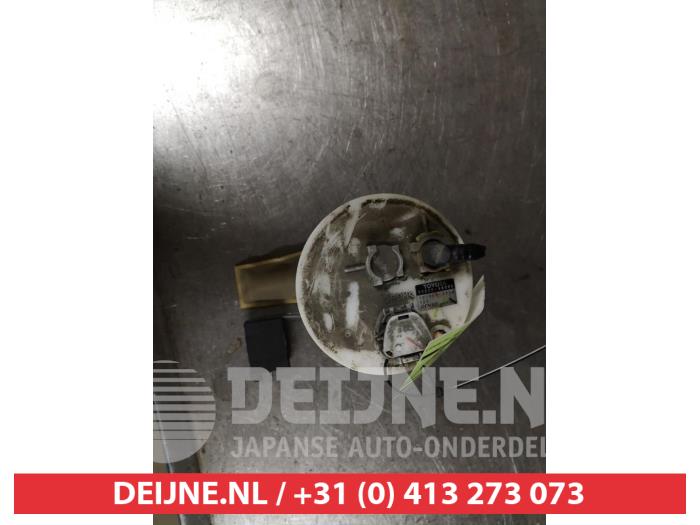 Gebruikte Tank element Pomp Lexus RX (U3) 400h V6 24V VVT-i 4x4 Prijs € 100,00 Margeregeling aangeboden door V.Deijne Jap.Auto-onderdelen BV