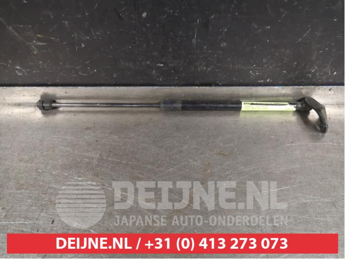 Suzuki Swift Gasdemper links-achter O395723