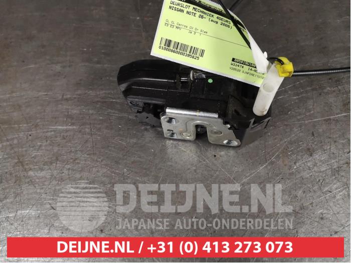 Nissan Note Door lock mechanism 4-door, front left O395825