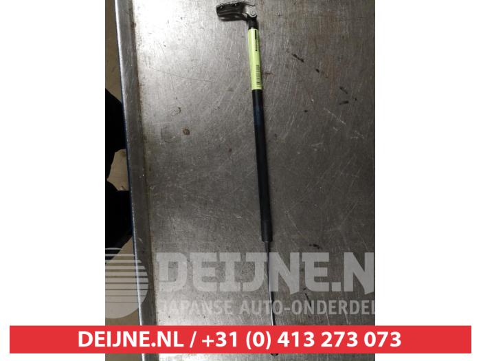 Nissan Note Rear gas strut, right O395846