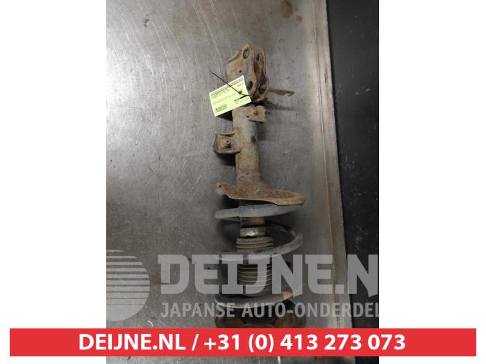 Mitsubishi ASX Stoßdämpferstrebe links vorne O395894