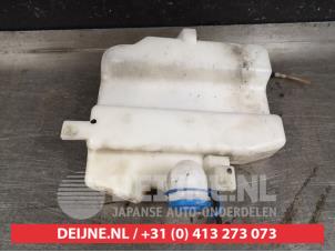 Suzuki Wagon R+ Front windscreen washer reservoir O395937 photo 2