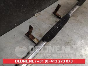 Nissan Navara Treeplank links O395983 foto 3