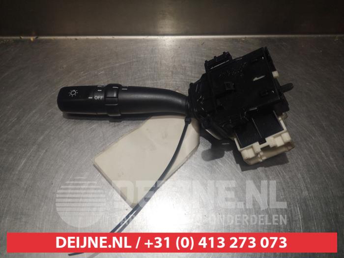 Toyota Avensis Verso Licht Schakelaar O307368