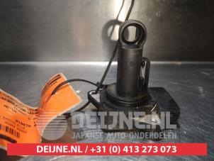 Gebruikte Luchthoeveelheidsmeter Suzuki Jimny Hardtop 1.3i 16V VVT 4x4 Metal Top Prijs € 20,00 Margeregeling aangeboden door V.Deijne Jap.Auto-onderdelen BV