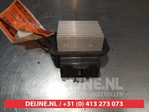 Toyota Avensis Verso Heater resistor O368380 photo 3