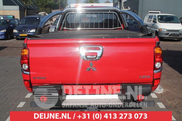 Mitsubishi L200 Hinterachse Hinterradantrieb O396189