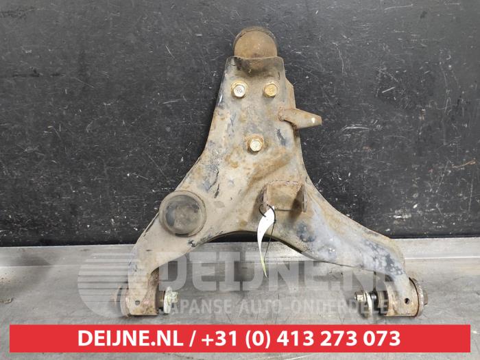 Mitsubishi L200 Querlenker unten links vorne O396266