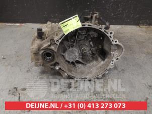 Kia Carens Gearbox O9990007042 photo 2