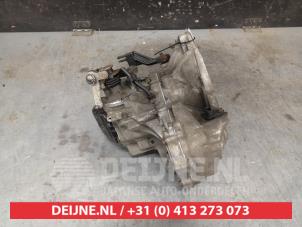 Suzuki Alto Versnellingsbak O9990007098 foto 4