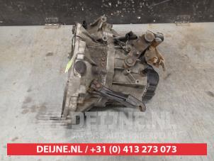 Suzuki Alto Versnellingsbak O9990007098 foto 2