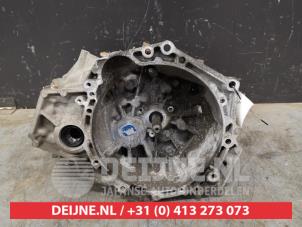 Toyota Auris Versnellingsbak O9990007173 foto 3